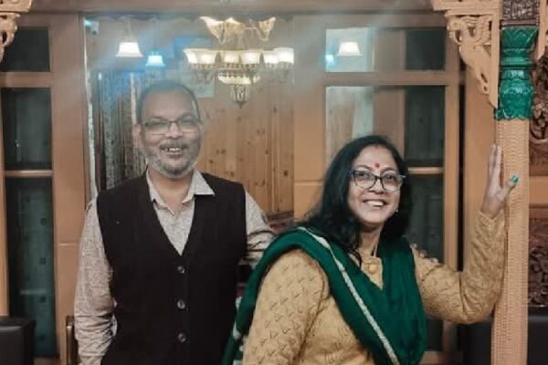 কলমা পড়তে পারেন বলে বেঁচে গেলেন! পহেলগাঁও হামলার ভয়ঙ্কর অভিজ্ঞতা অধ্যাপকের মুখে